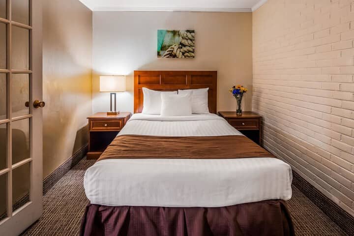 Room 19 of 60