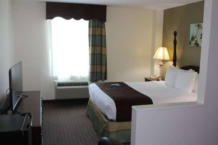 Room 12 of 60